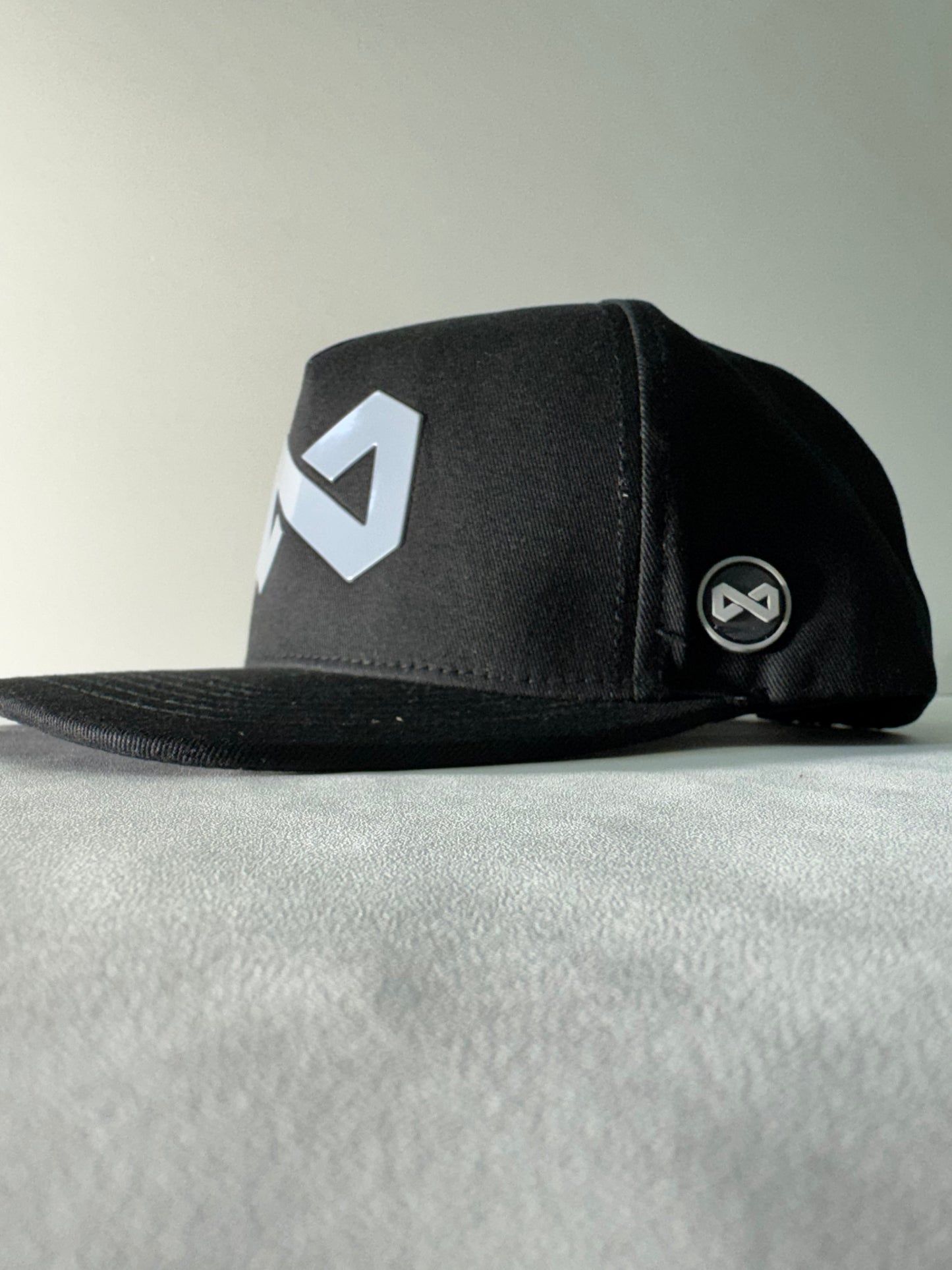 INFINITY FALL CAPS